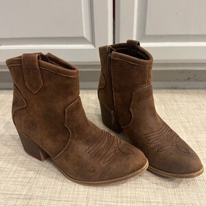 Union bay ankle cowgirl boots